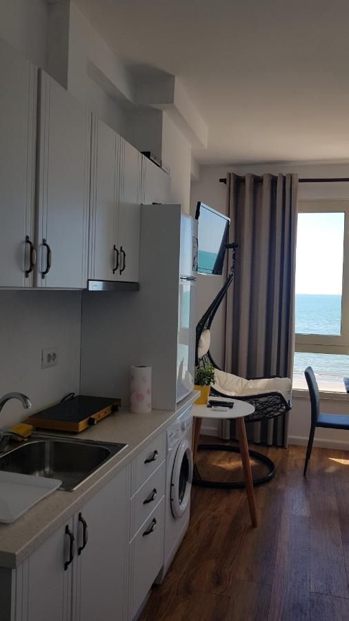 Arteg Apartments - Full Sea View Дуррес Экстерьер фото