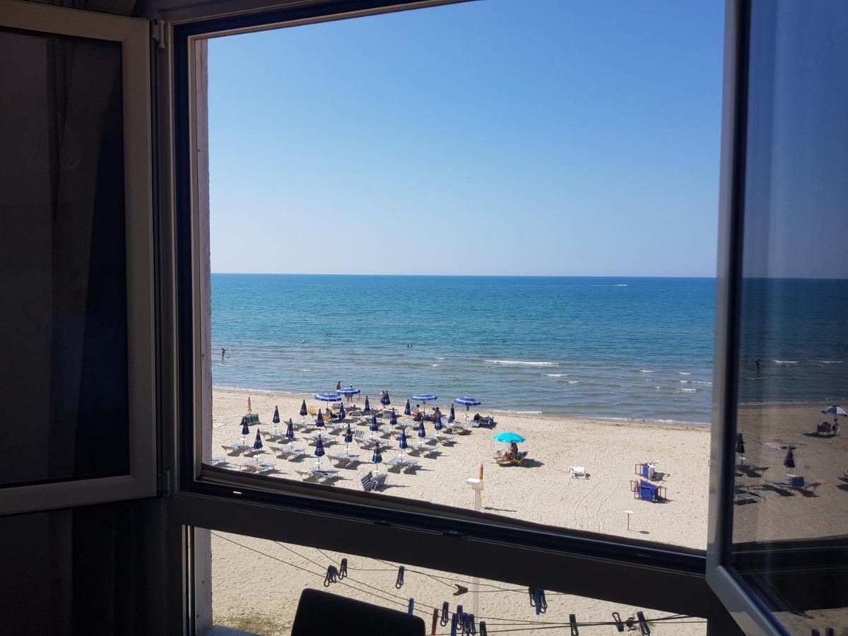 Arteg Apartments - Full Sea View Дуррес Экстерьер фото